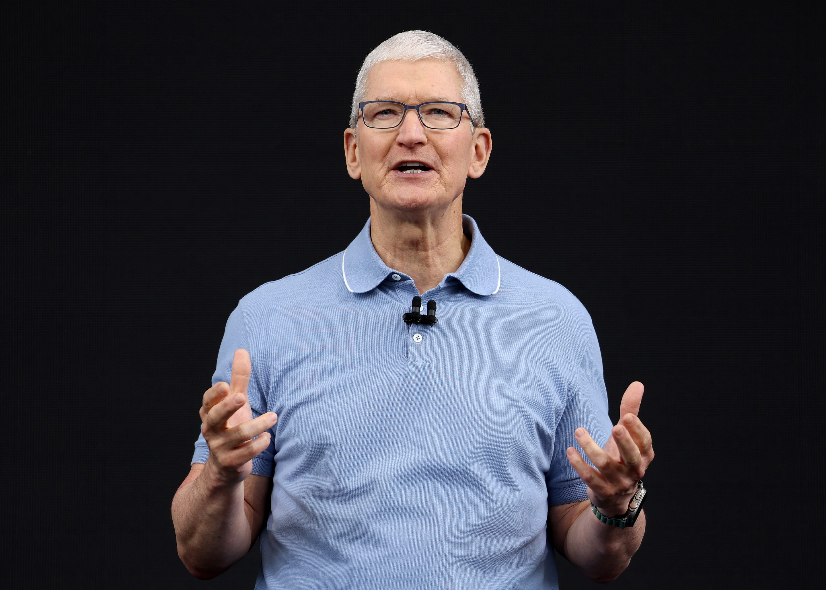 Tim Cook keeps saying the same two lines about Apple's generative ...