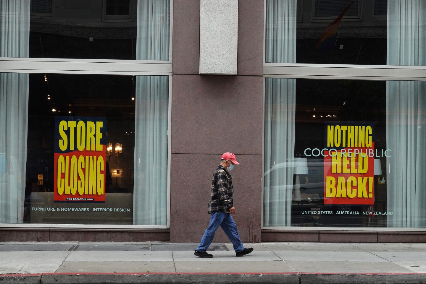 San Francisco's downtown continues to struggle with store closures as it lags behind major cities across the U.S. and Canada.