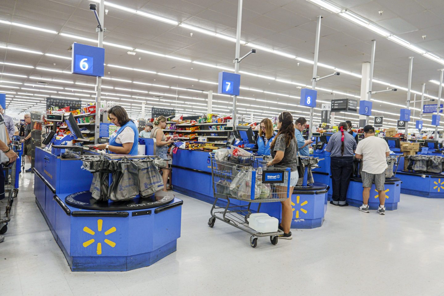 Walmart reported a strong quarter. But in late October, shoppers slowed purchases, in contrast to spending patterns earlier in the quarter.