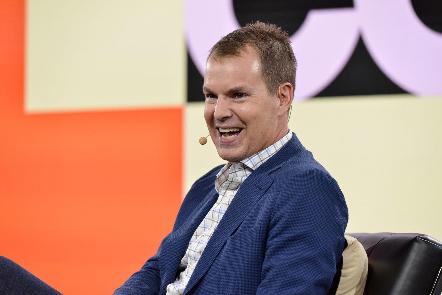 HBO’s CEO is dealing with the fallout of a misguided idea he hatched during remote work: Slamming TV critics with fake Twitter accounts 