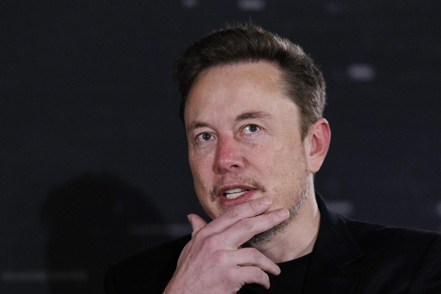 Elon Musk says AI regulation ‘will be annoying’ but, ultimately, ‘having a referee is a good thing’ to reduce the threat to mankind