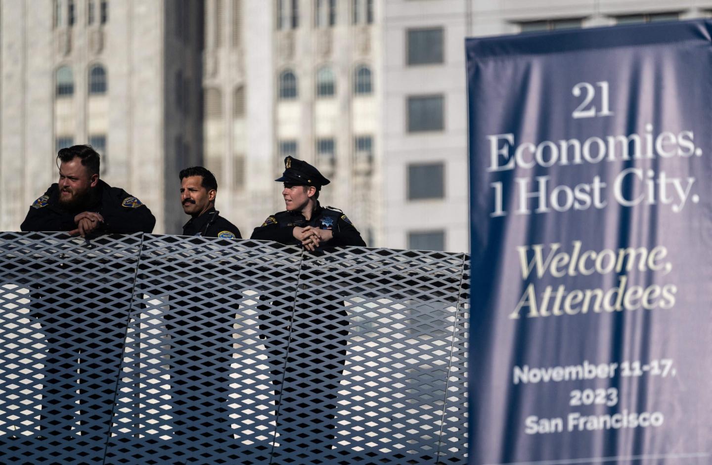 San Francisco’s effort to clean up its tattered image suffers a blow after a Czech news crew is robbed of camera equipment during APEC Summit