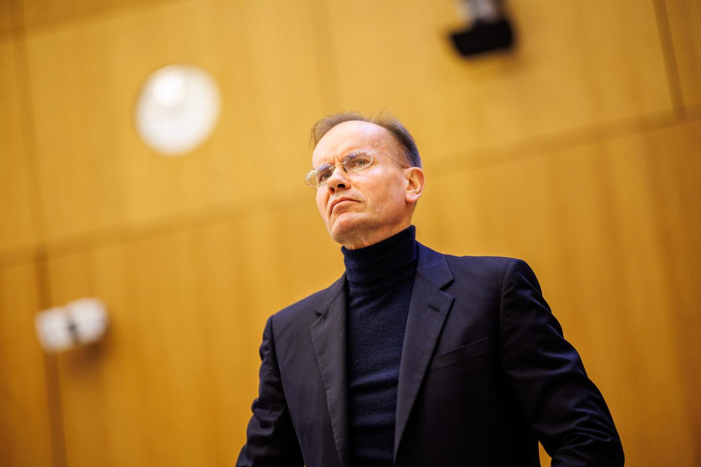 Private eye whose hacking of hedge funds and journalists left victims with ‘professional, emotional and physical devastation’ gets 7 years in prison