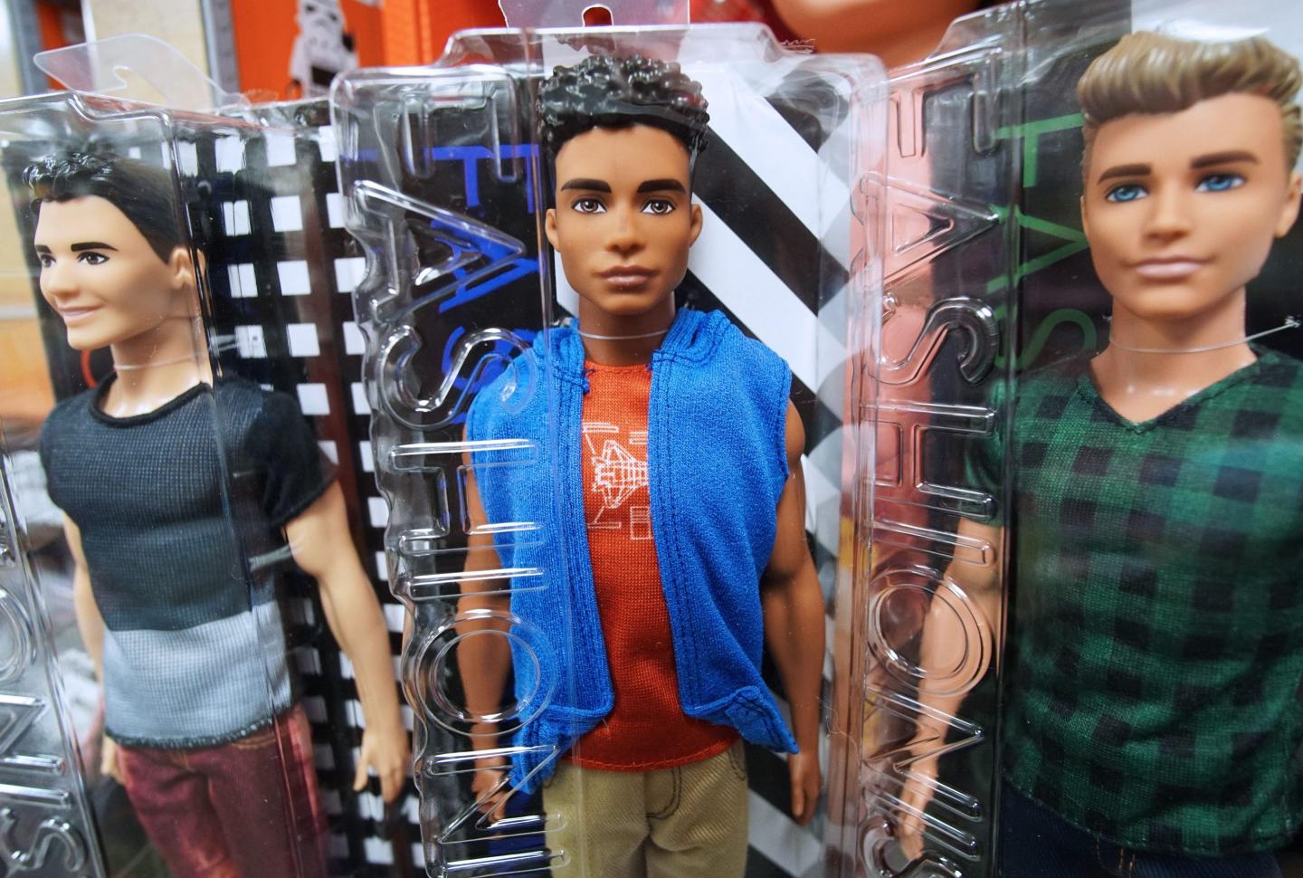 Ken Fashionistas dolls. 