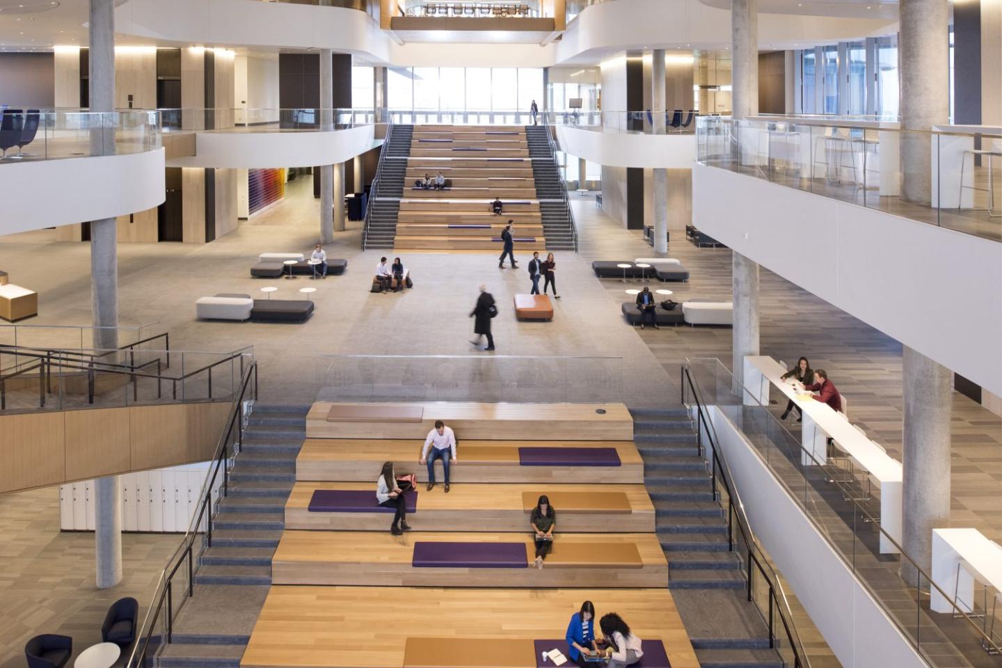 MBA recruiting at Kellogg reaches record high: Consulting grads land $200K-plus pay packages