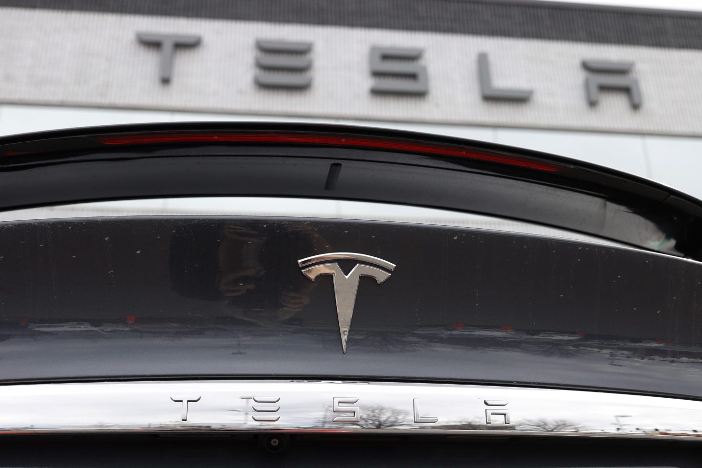 Documents posted by U.S. safety regulators say Tesla will send out a software update to fix the problems with Autopilot.