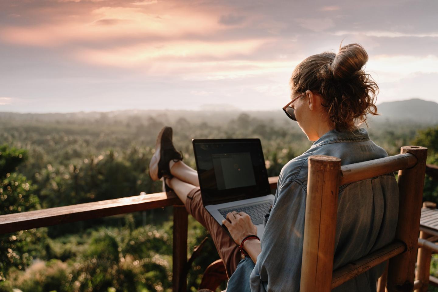 The happiest employees take this many days of PTO. But a vast majority of workers still feel guilty taking vacation