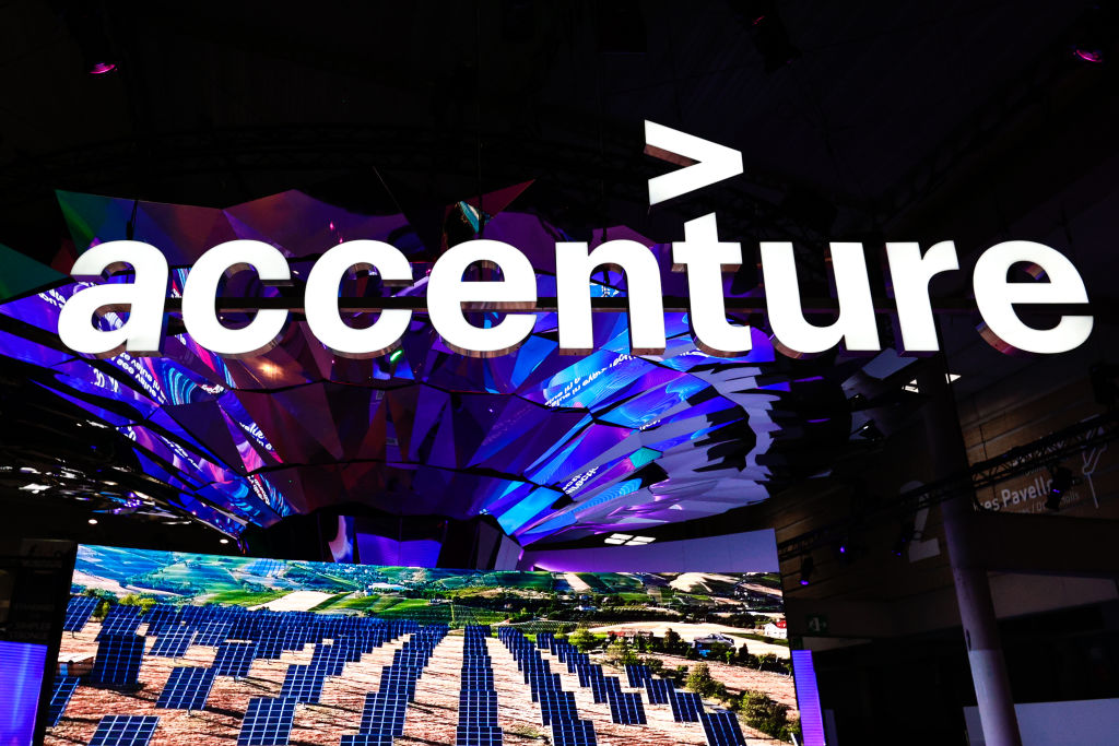 Accenture logo during the second day of Mobile World Congress (MWC), as seen in June 2021 in Barcelona, Spain. (Photo by Joan Cros—NurPhoto/Getty Images)