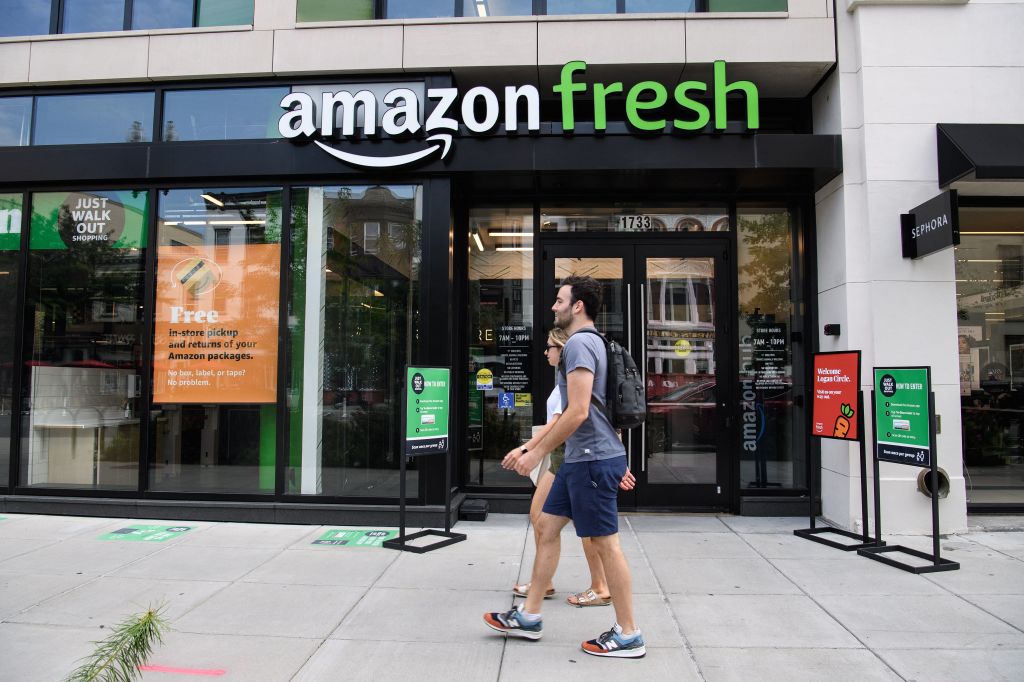 3 things to know about Amazon’s plan to cover 100% of employees’ tuition