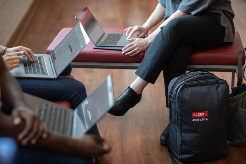 Top business schools with deferred MBA admissions programs