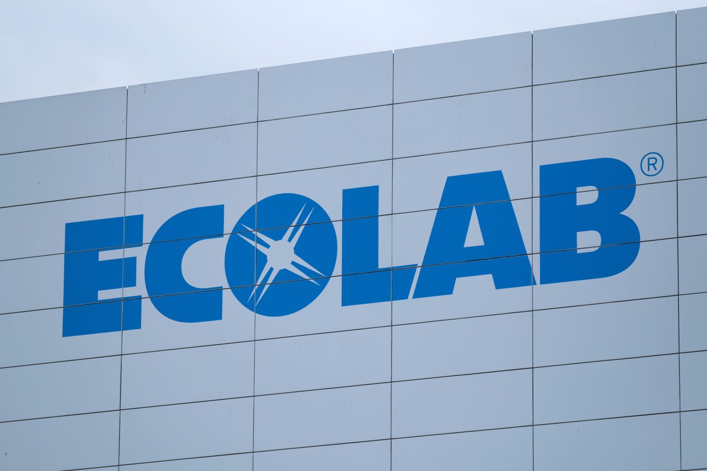 Ecolab’s Watermark report shows there’s a trust gap between consumers and industry.