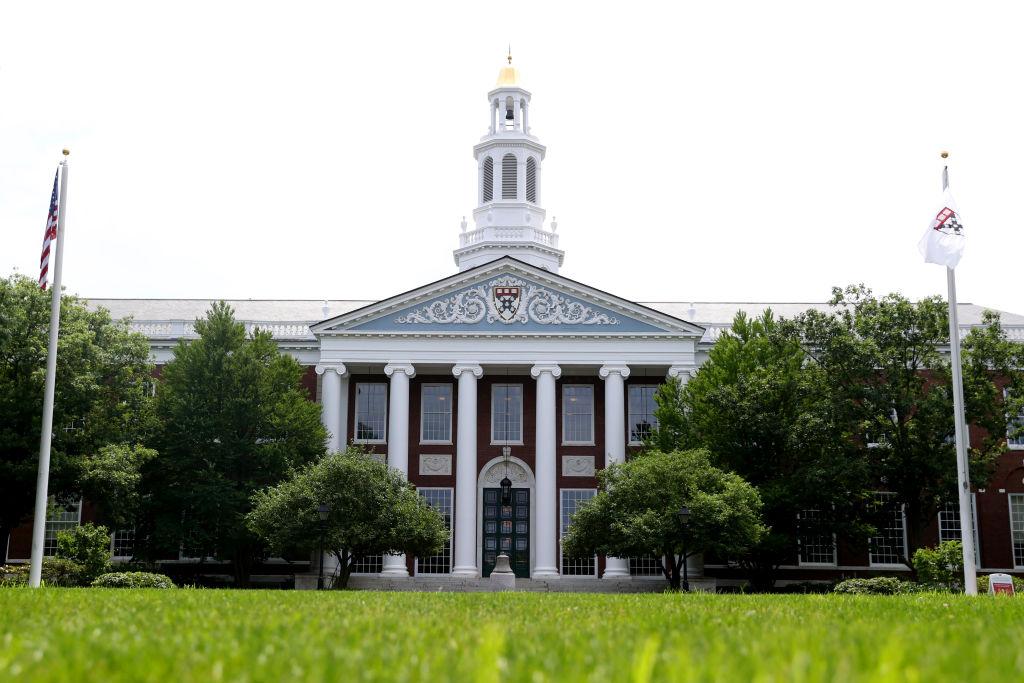 Harvard Business School moves online after surge in breakthrough COVID-19 cases