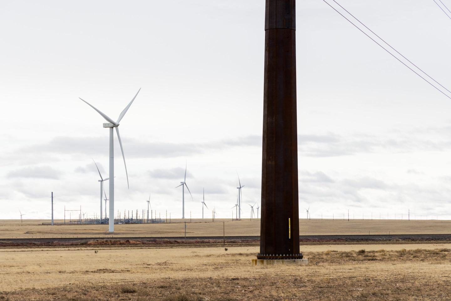 The biggest clean energy project in U.S. history just raised $11 billion and started construction