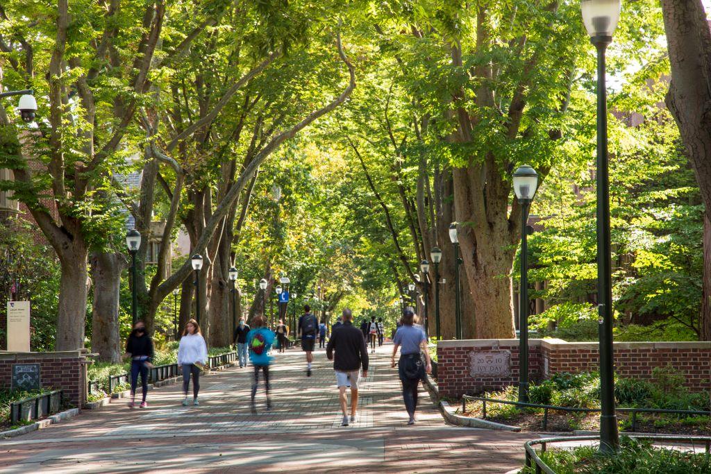 Wharton is first top MBA program to welcome class with more women than men