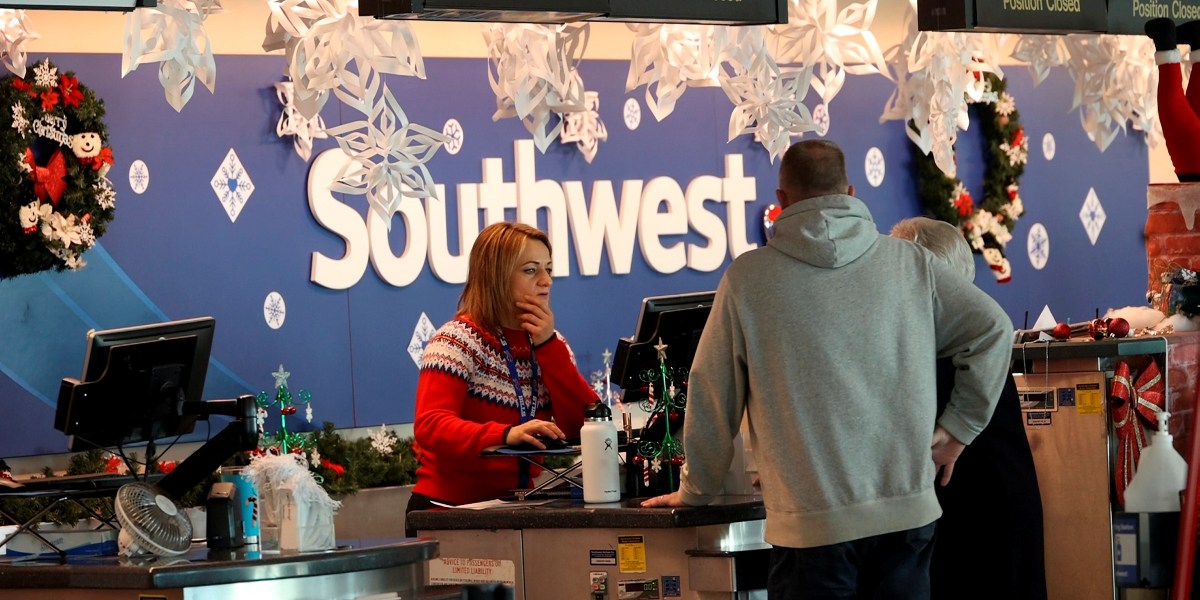 What Southwest's $140 million fine tells us about the broken air travel system - Fortune