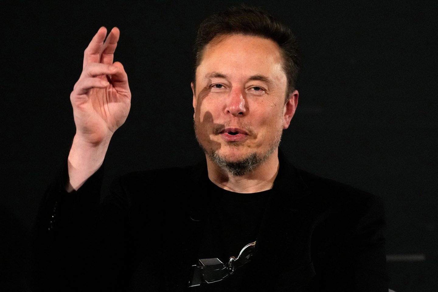 Elon Musk promised to make a Twitter without bots.