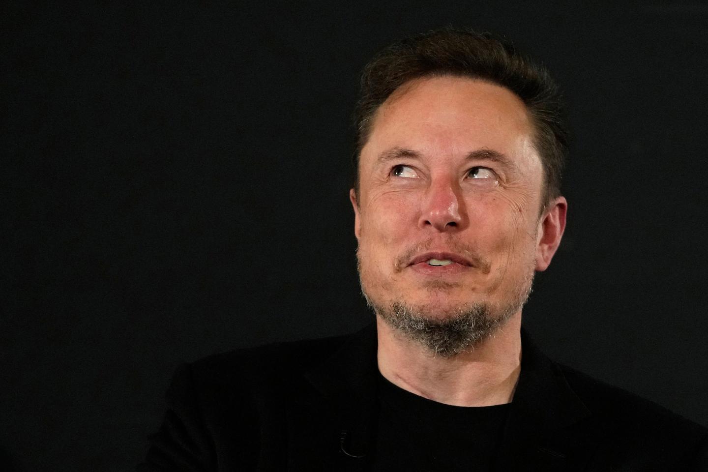 Elon Musk’s X is seeing ad revenue plunge by half from prior years and is expected to bring in just $2.5B this year
