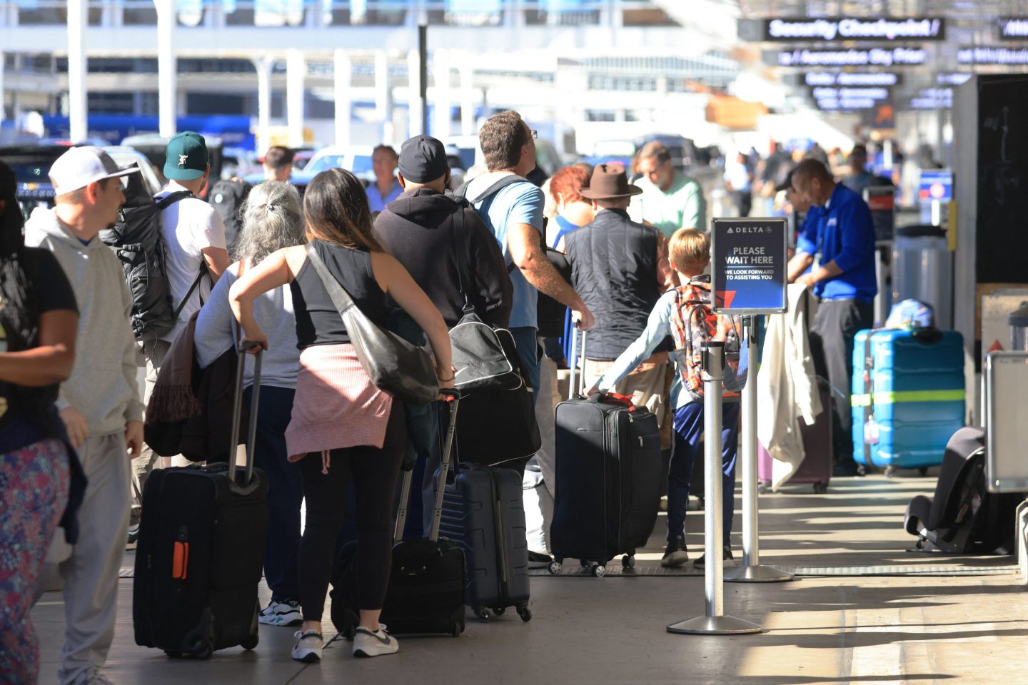 Crowds waiting in line at the airport