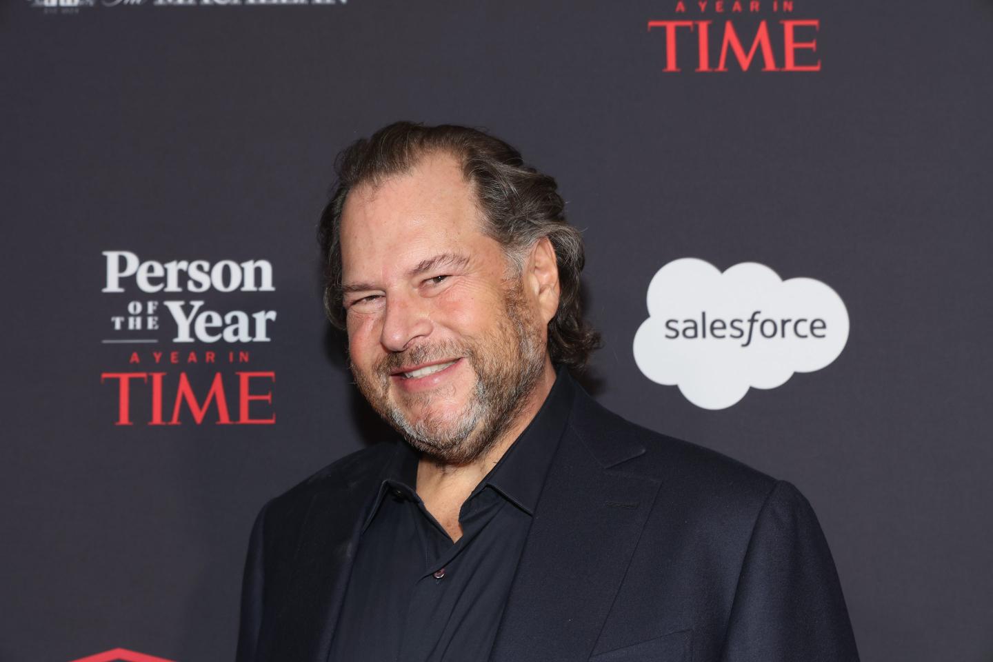 Salesforce boss Marc Benioff is cashing out of his company’s shares with almost daily sales at a rate of $3m a day