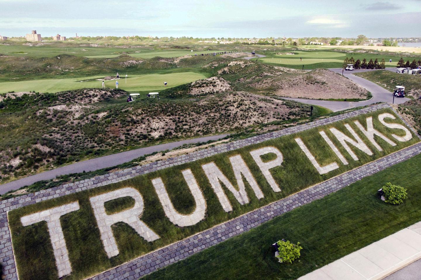 Trump Links