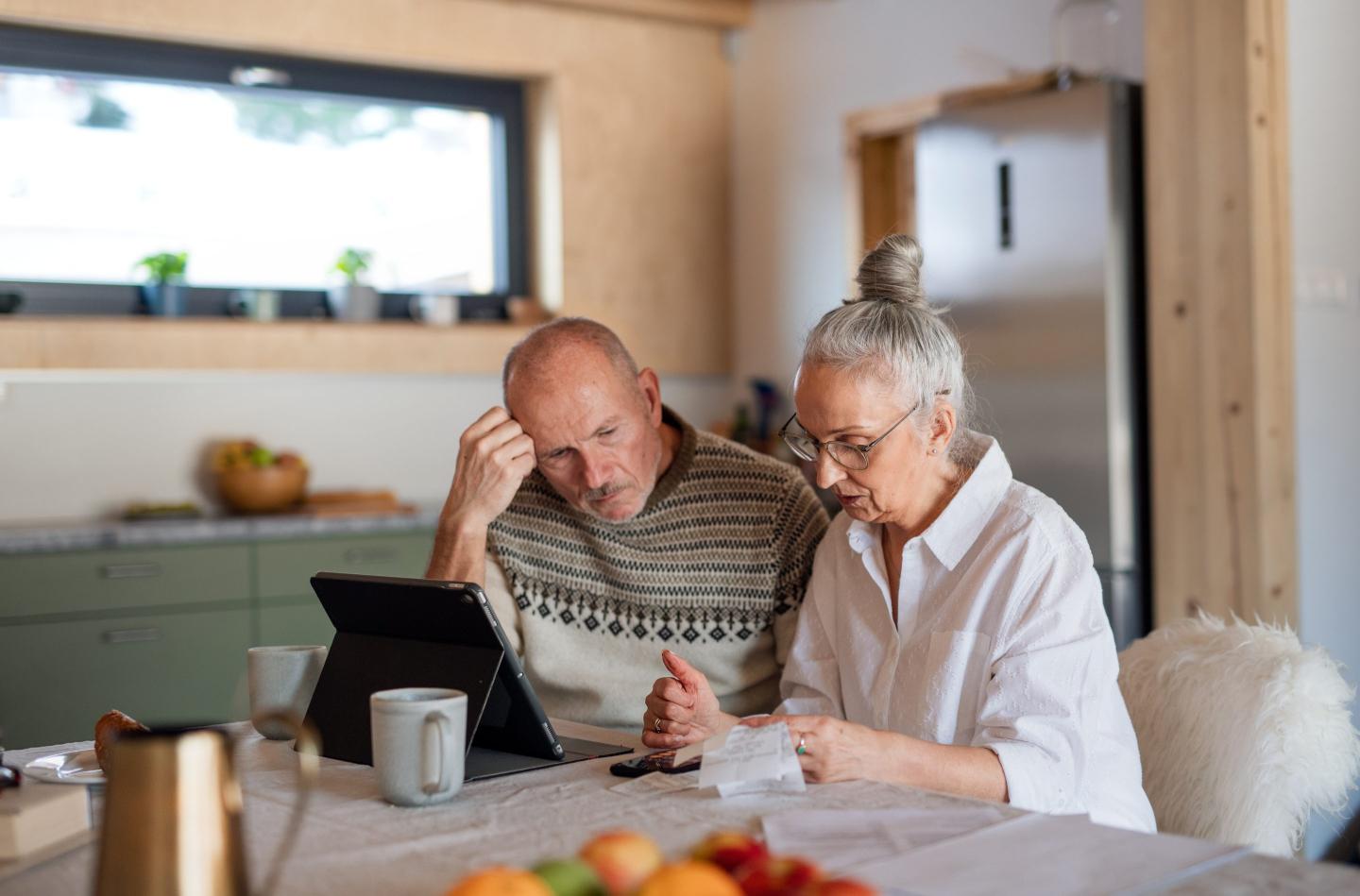 How to use Medicare Advantage Open Enrollment to switch plans or move into Traditional Medicare