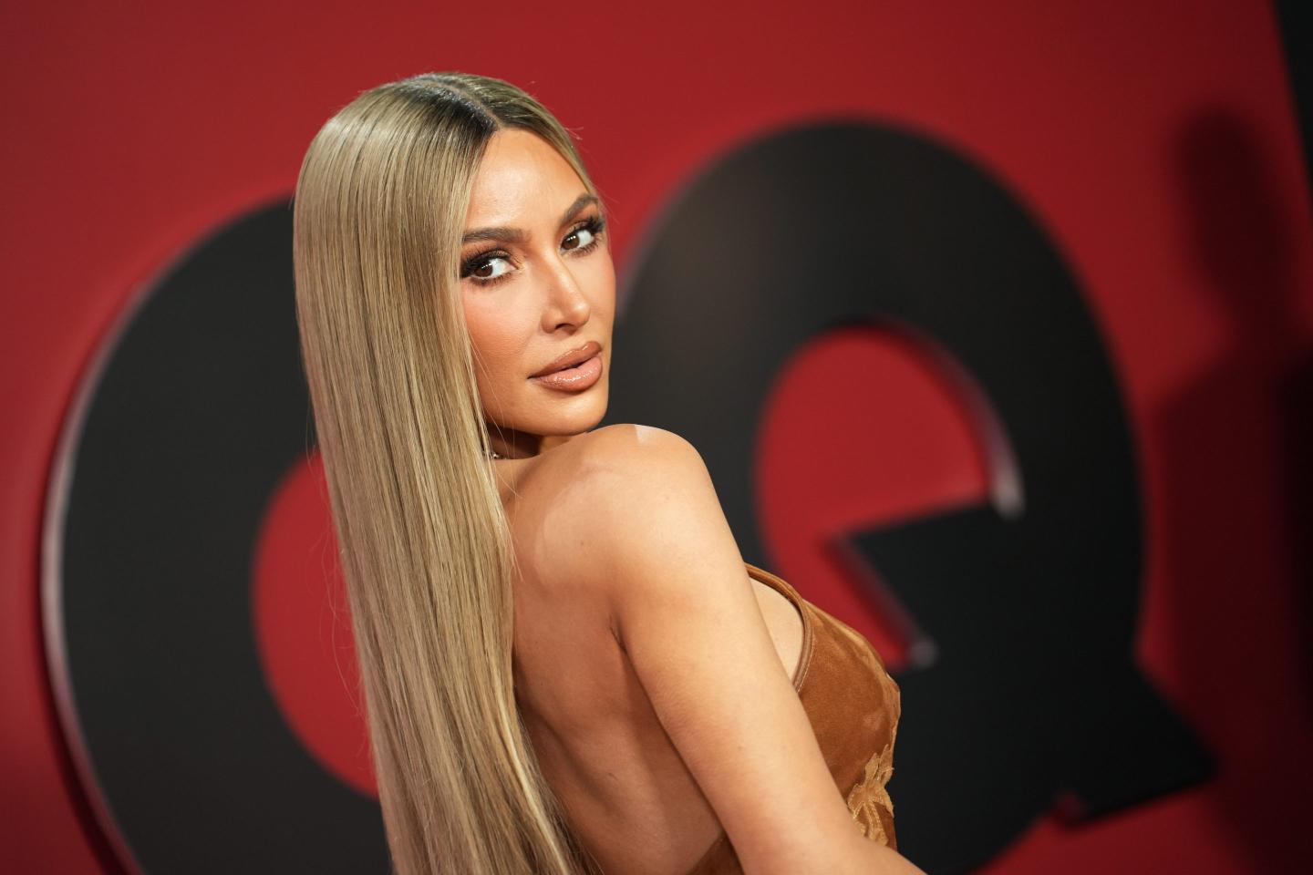 Kim Kardashian’s mobile game, which far outlasted Taylor Swift’s, is shutting down after 10 years