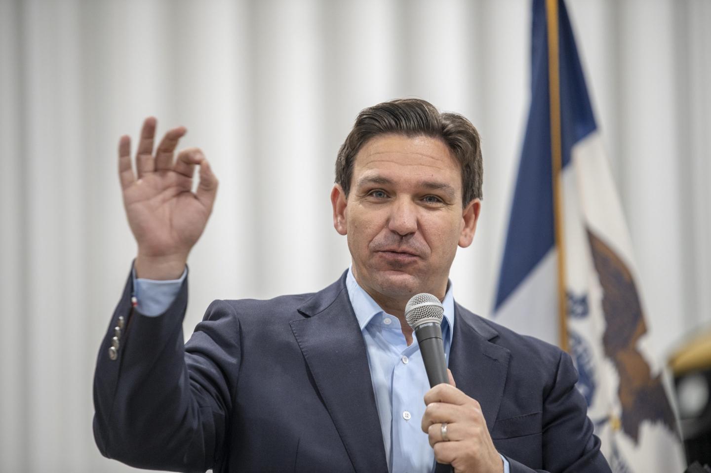 Ron DeSantis, crusading against anti-Semitism, orders Florida schools to waive some deadlines and out-of-state tuition for religious persecution victims