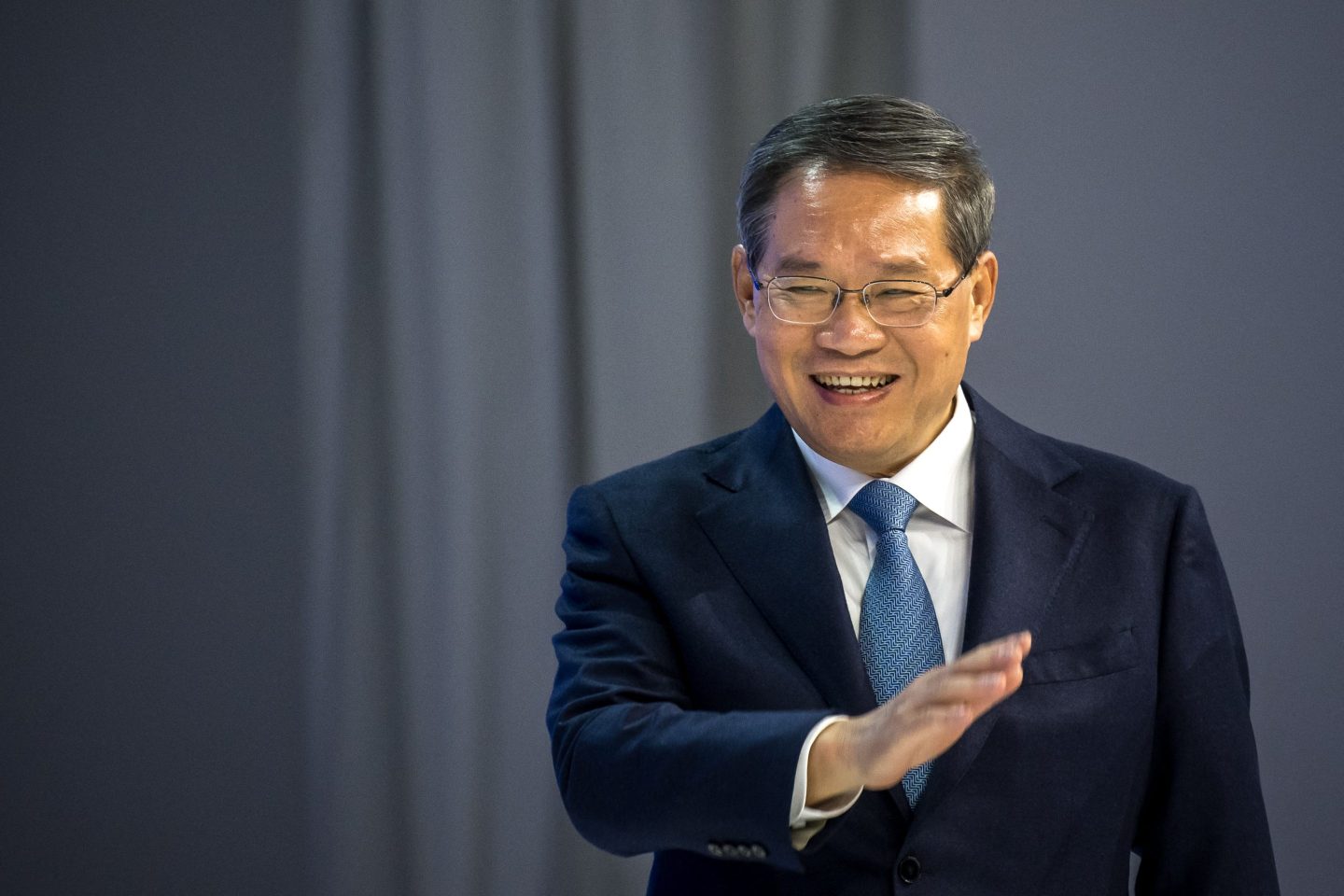 Li Qiang announced that China grew by 5.2% in 2023 as he tried to encourage business to invest in China.