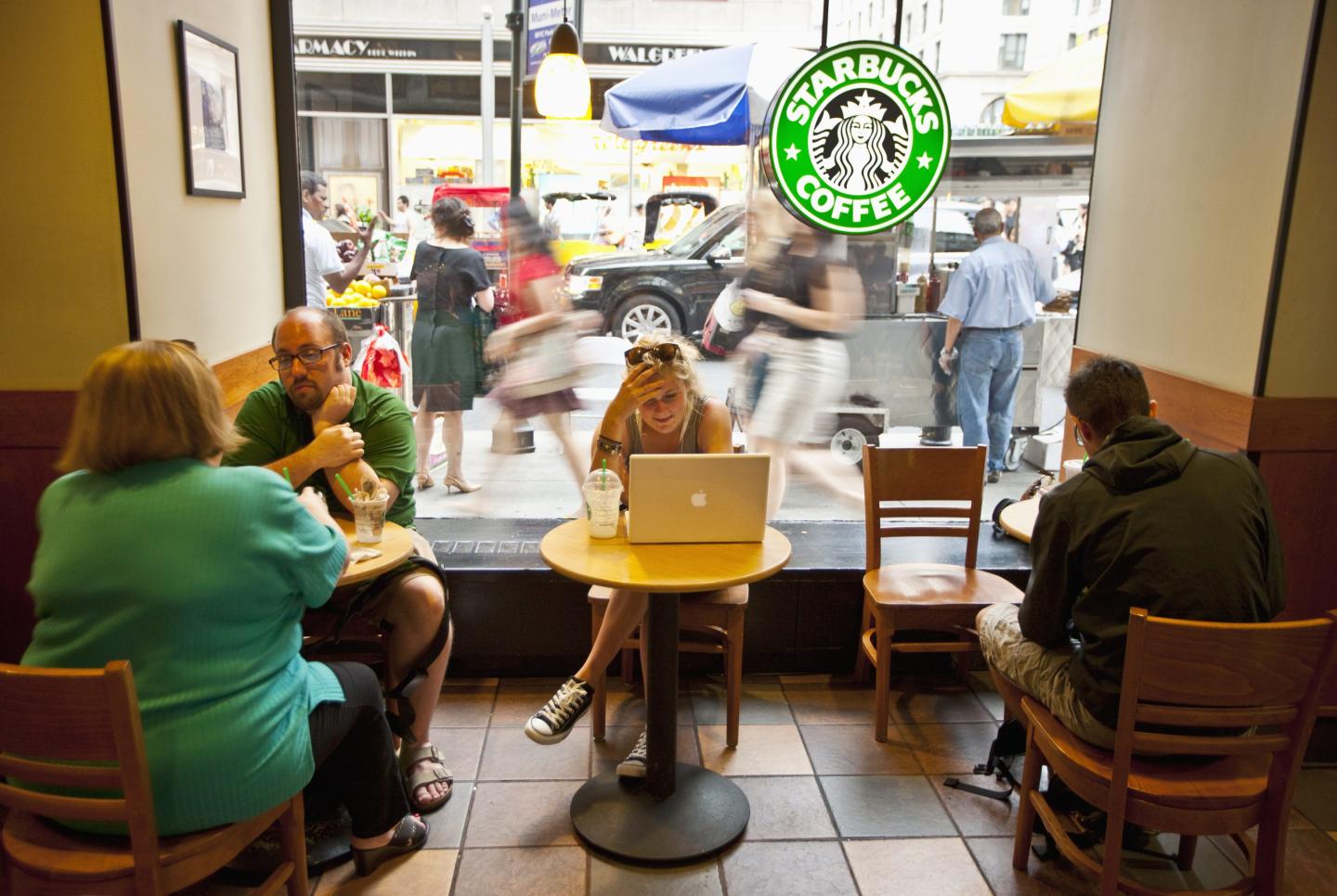 Starbucks customers can now use their own cups for drive-thru, app orders