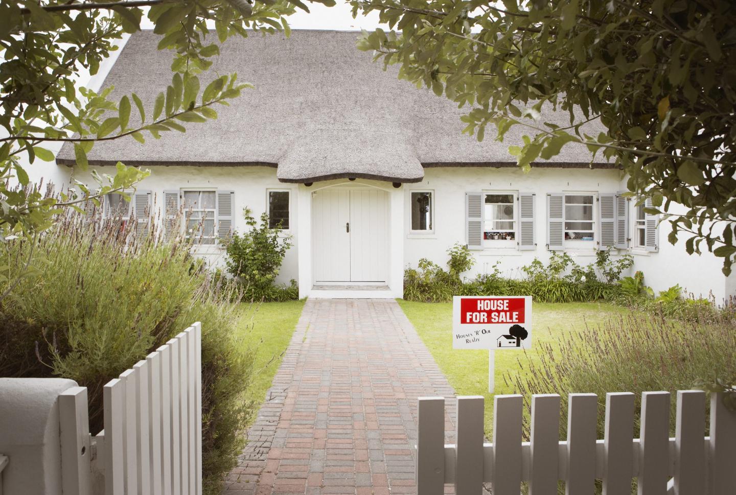 Capital Economics just raised its 2024 house price forecast to a 5% year-over-year increase.