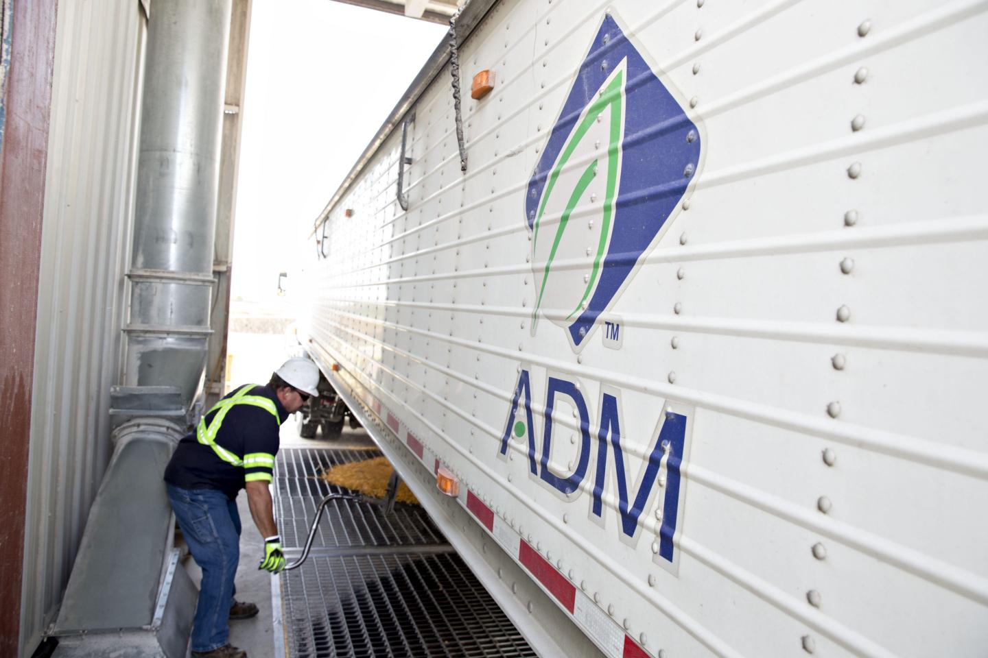 ADM’s interim CFO needs to rebuild trust or stock price ‘may continue to slide’