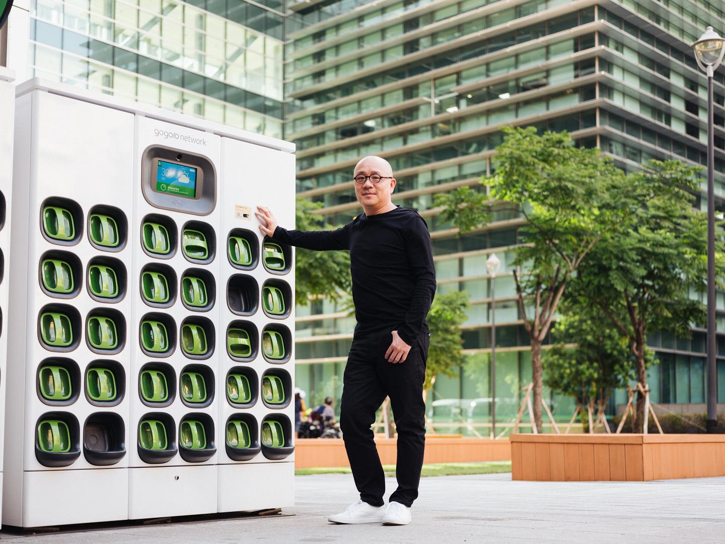 A Taiwanese scooter startup is taking battery-swapping global—and wants to bring legacy brands like Yamaha and Suzuki along for the ride