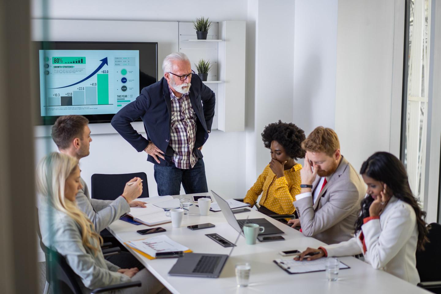 The bigger the age gap between managers and employees, the less productive they are, report shows