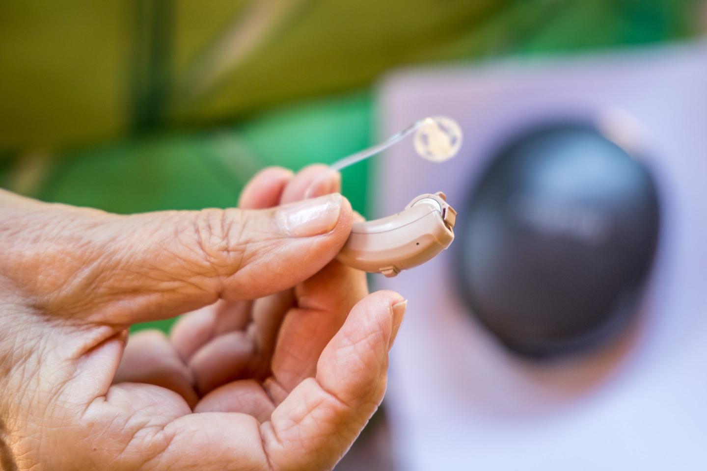 Using hearing aids can be frustrating for older adults. Specialists say these 5 tips can help