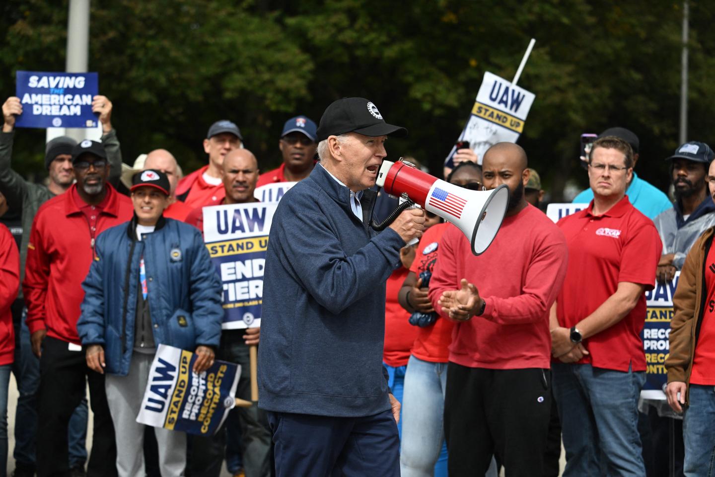 Trump and Biden may be ignoring America’s 130 million nonunion workers–but these voters will be seeking a champion to elect in November