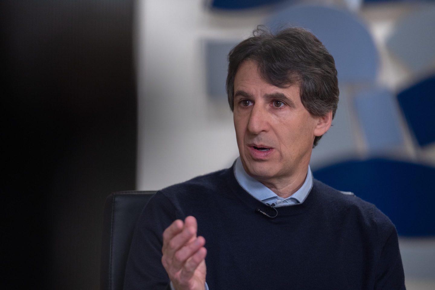 Billionaire Marc Rowan’s investment firm, Apollo Global Management, warned valuations have surpassed the excesses of the dotcom era.