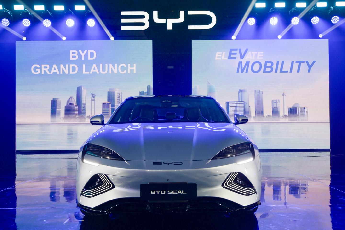 Italy has been trying to woo Tesla-beating BYD as the second auto giant on its shores