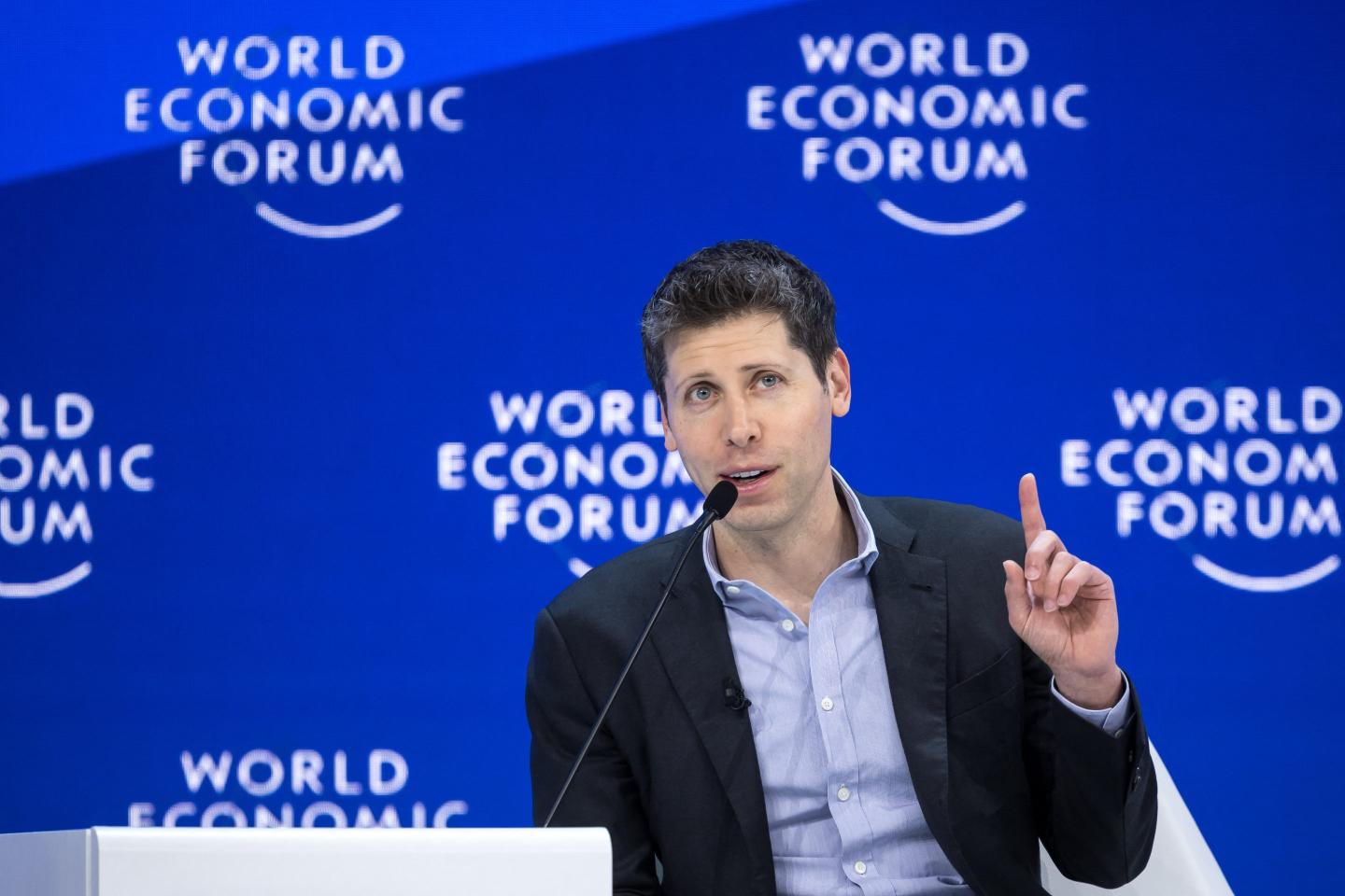The two biggest AI companies in the world are taking vastly different approaches—and they’re both wildly successful