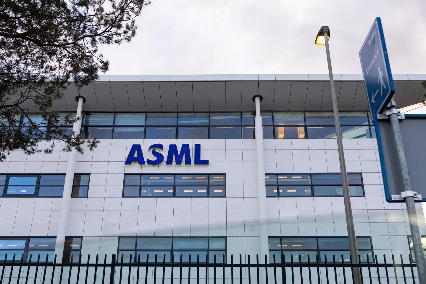 Semiconductor giant ASML is one of Europe’s most ‘over-owned’ stocks, Morgan Stanley says—but it doesn’t necessarily signal the beginning of an AI bubble