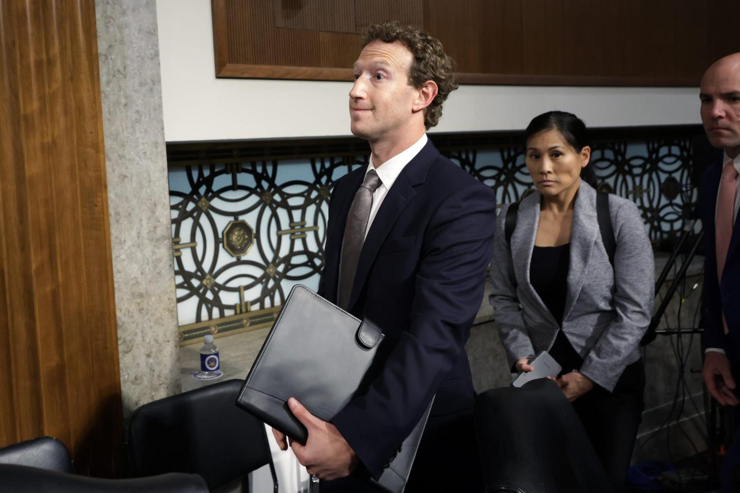 A dizzying week of wins and woes for Big Tech’s CEOs