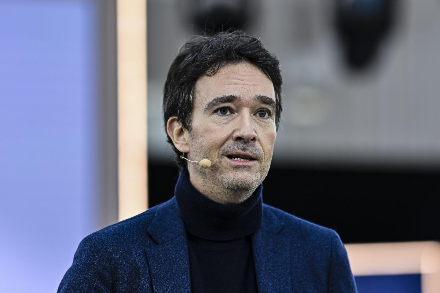 a picture of antoine arnault talking