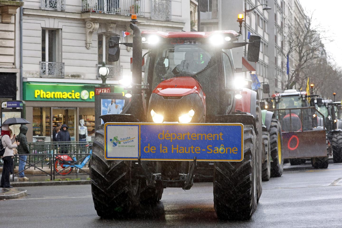Angry French farmers with tractors are back on Paris streets demanding more government aid: ‘Death is in the field’