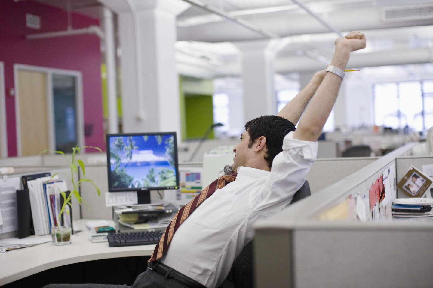 Cubicle worker