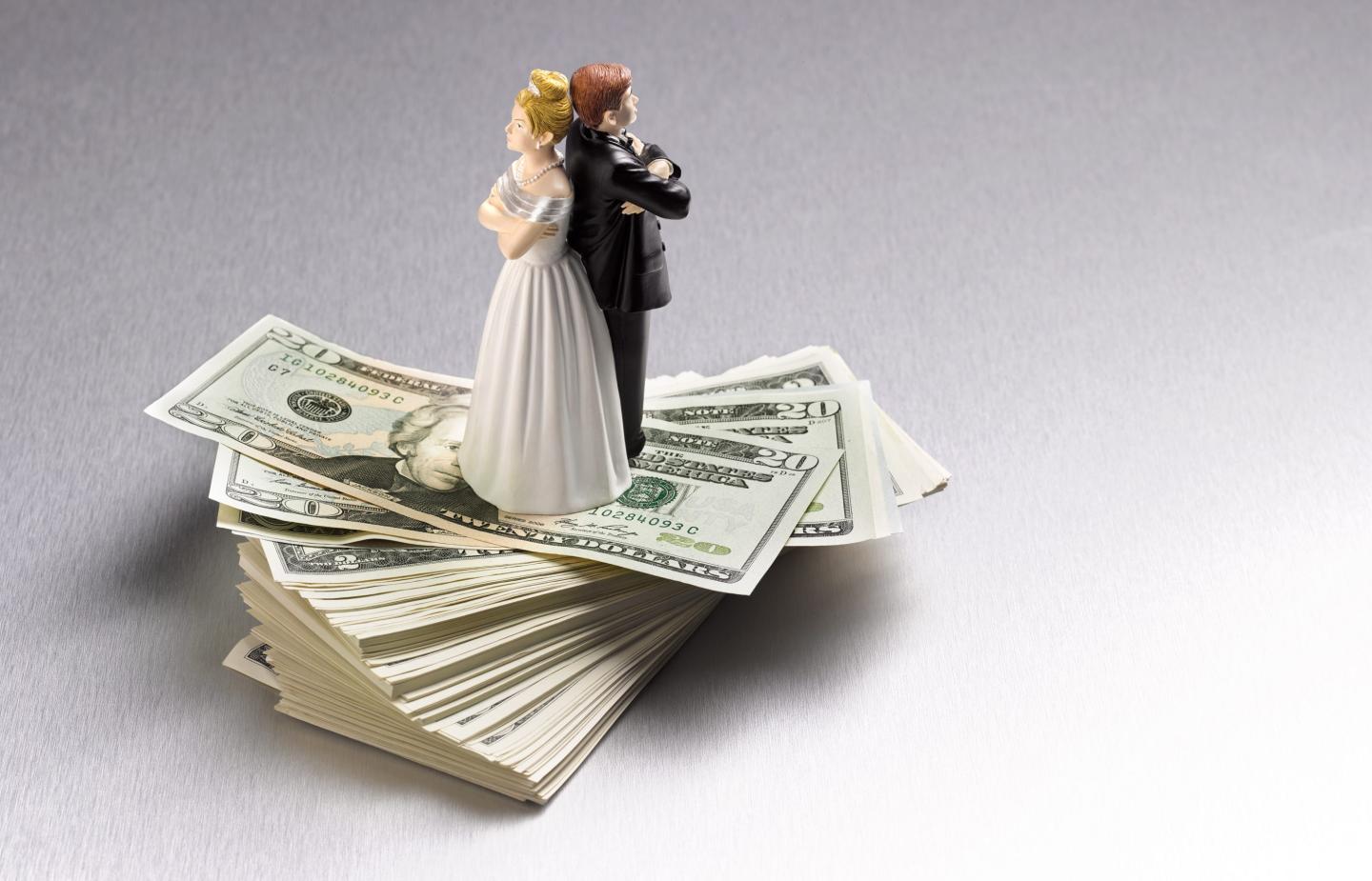 1 in 20 business owners have shut their doors due to the financial strain of divorce. Why their relationships fail, and how you can beat the odds