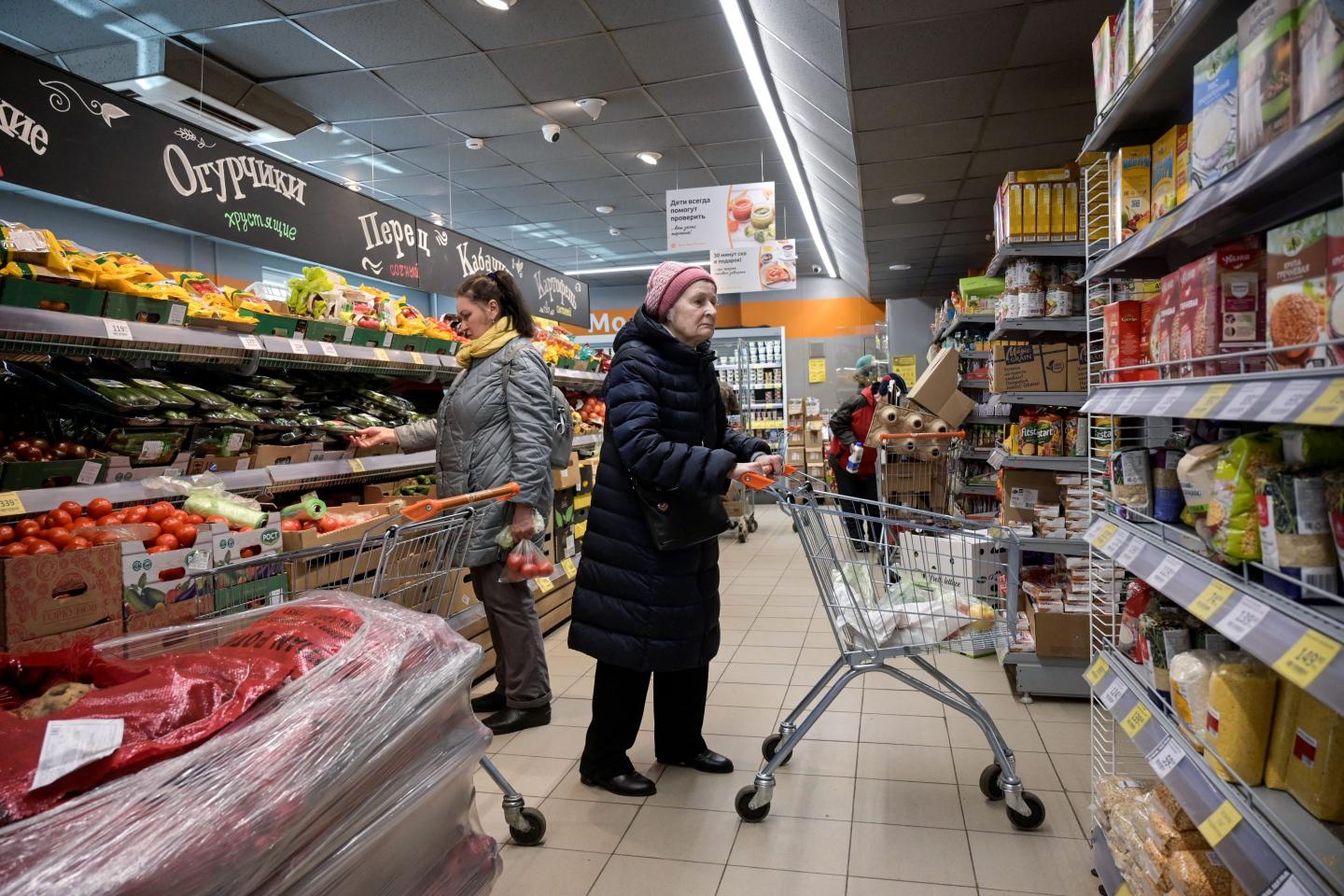 Over 300 U.S. companies still operate in Russia–and risk being complicit in the Kremlin’s war crimes