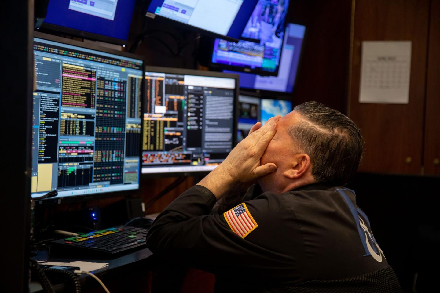 ‘Material weaknesses’ in tracking commercial real estate loan risks send NYCB stock plunging, CEO out