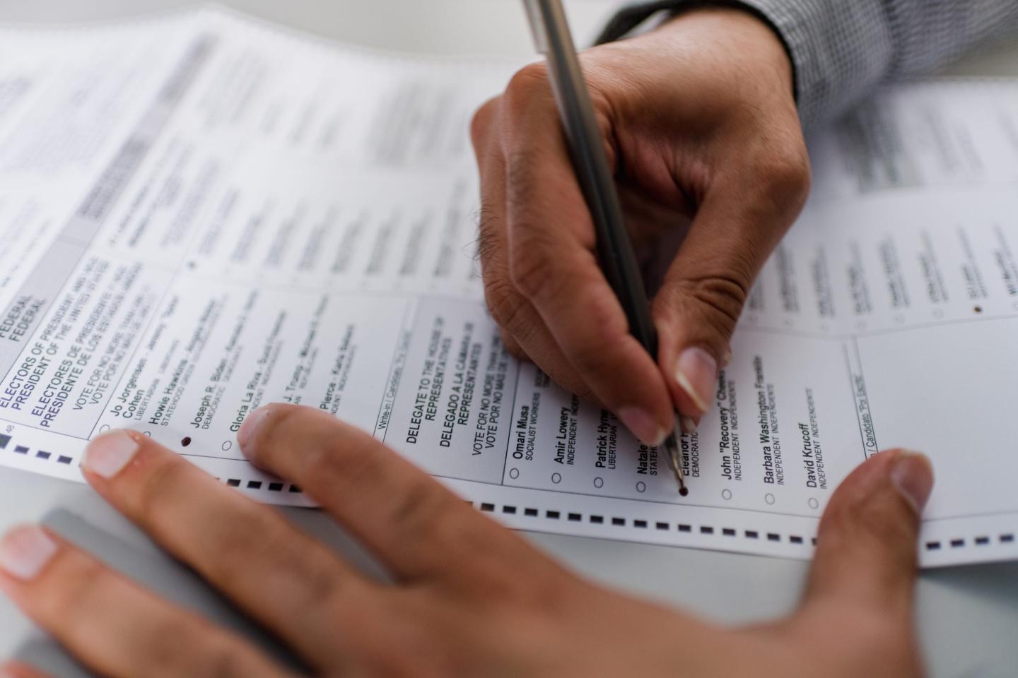 Third party candidates almost never win, but there's growing taste for a third major party.
