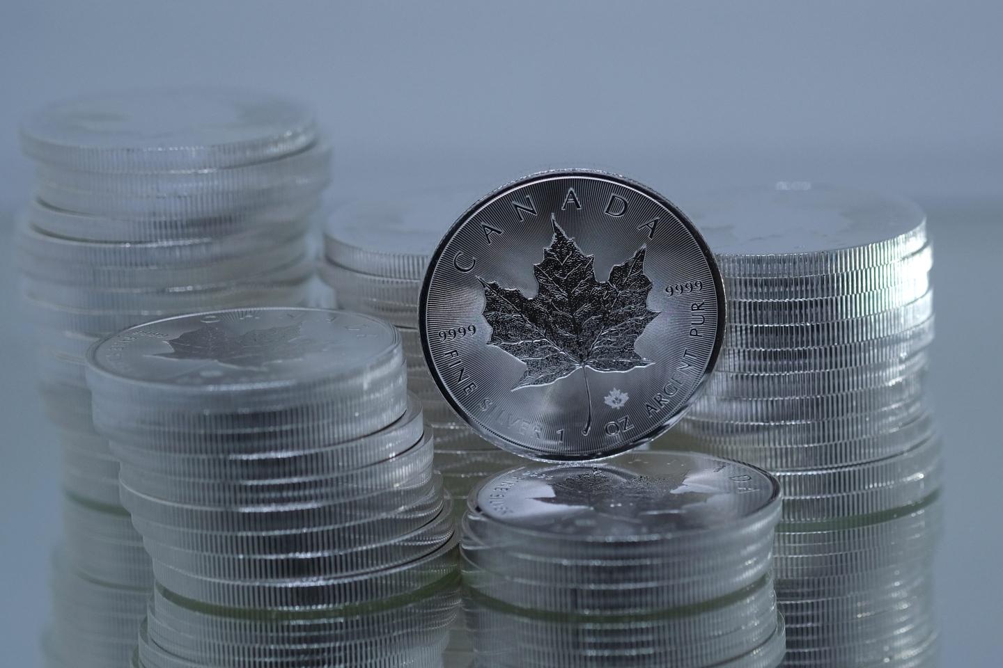 Costco’s sale of gold bars was a huge hit—so now it’s selling silver coins too
