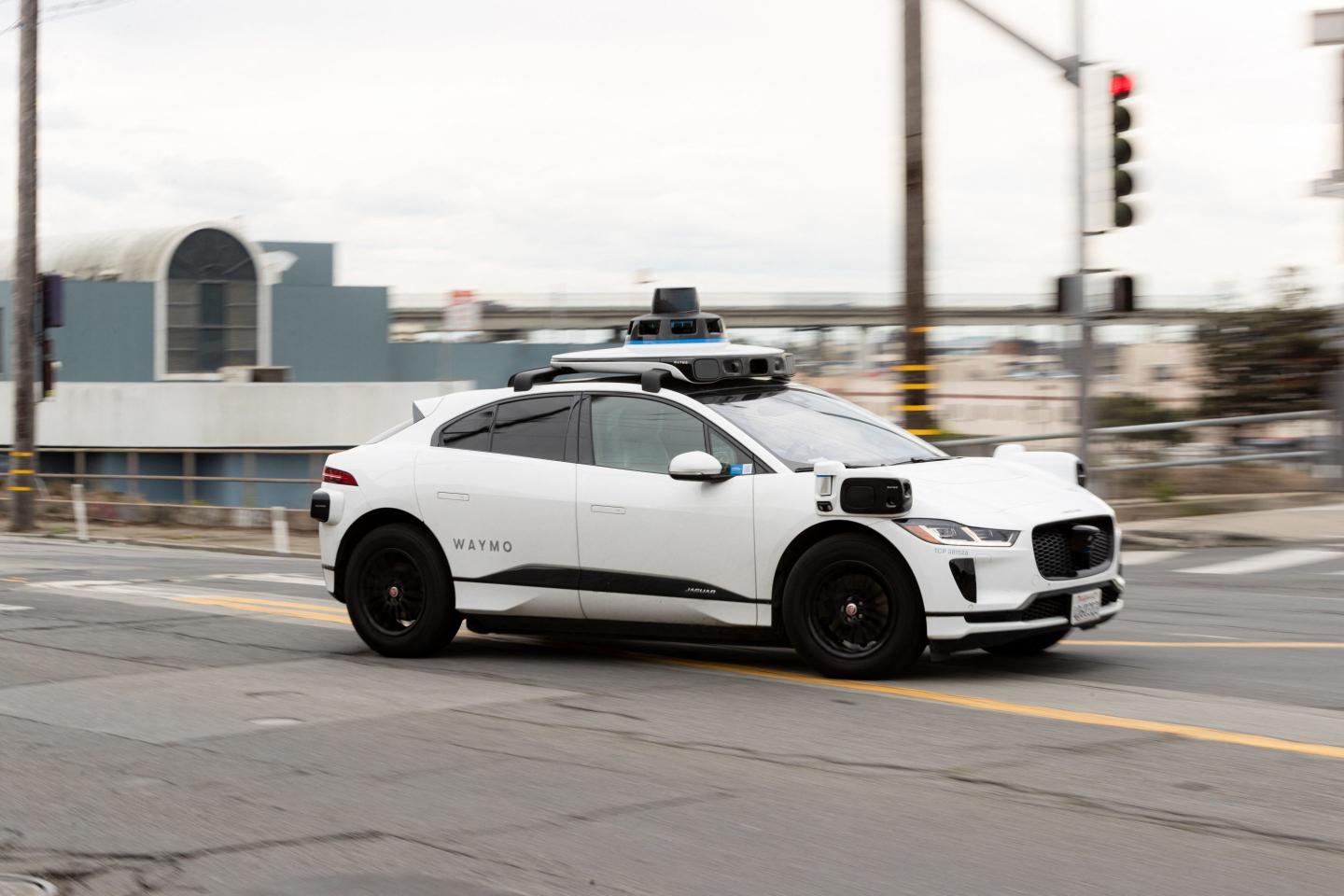 Waymo hails ‘vote of confidence’ as California regulators authorize it to expand robotaxi fleet beyond San Francisco 