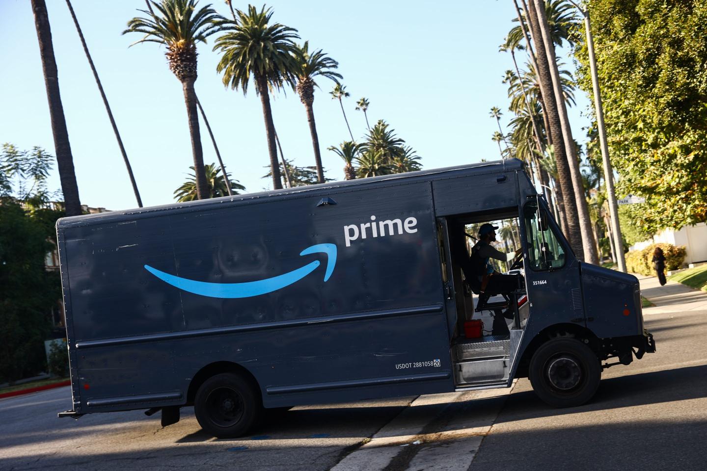 Amazon is in hot water with the FCC. 